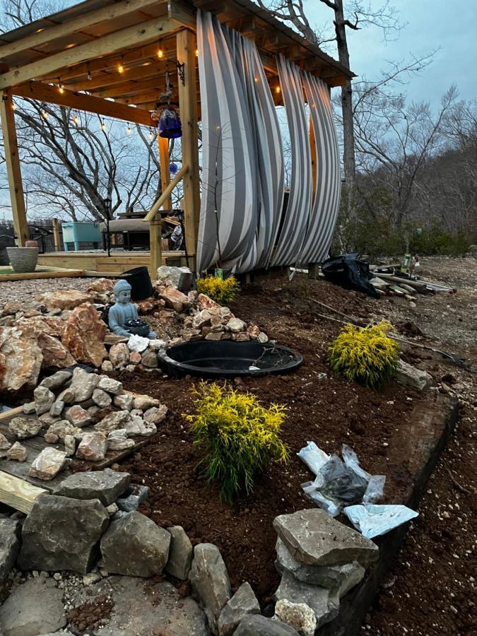 Hotel Waterfront Luxury Glamping Dome Rogersville Exteriér fotografie