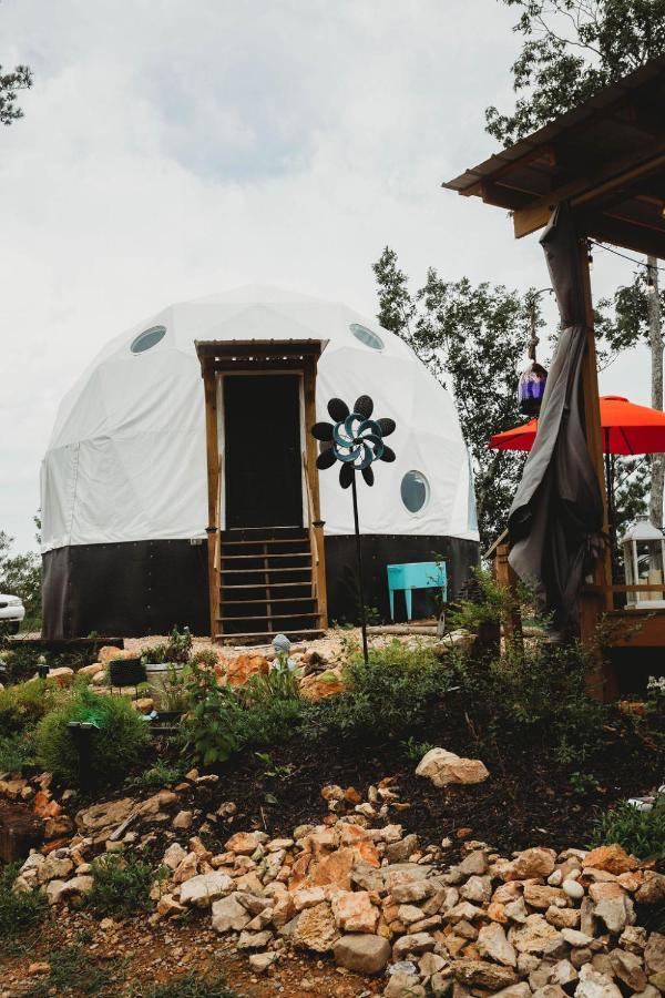 Hotel Waterfront Luxury Glamping Dome Rogersville Exteriér fotografie